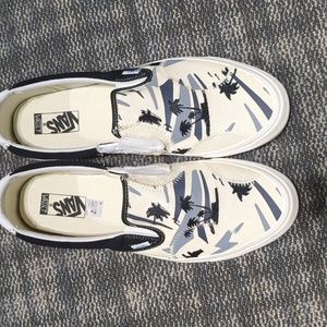 Vans classic slip on vault 13